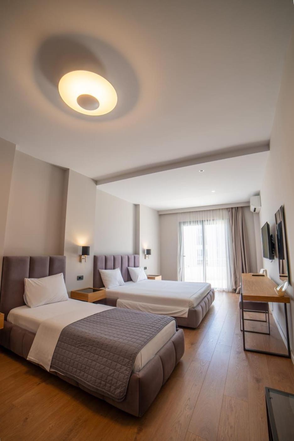 Deluxe Dreibettzimmer mit Meerblick