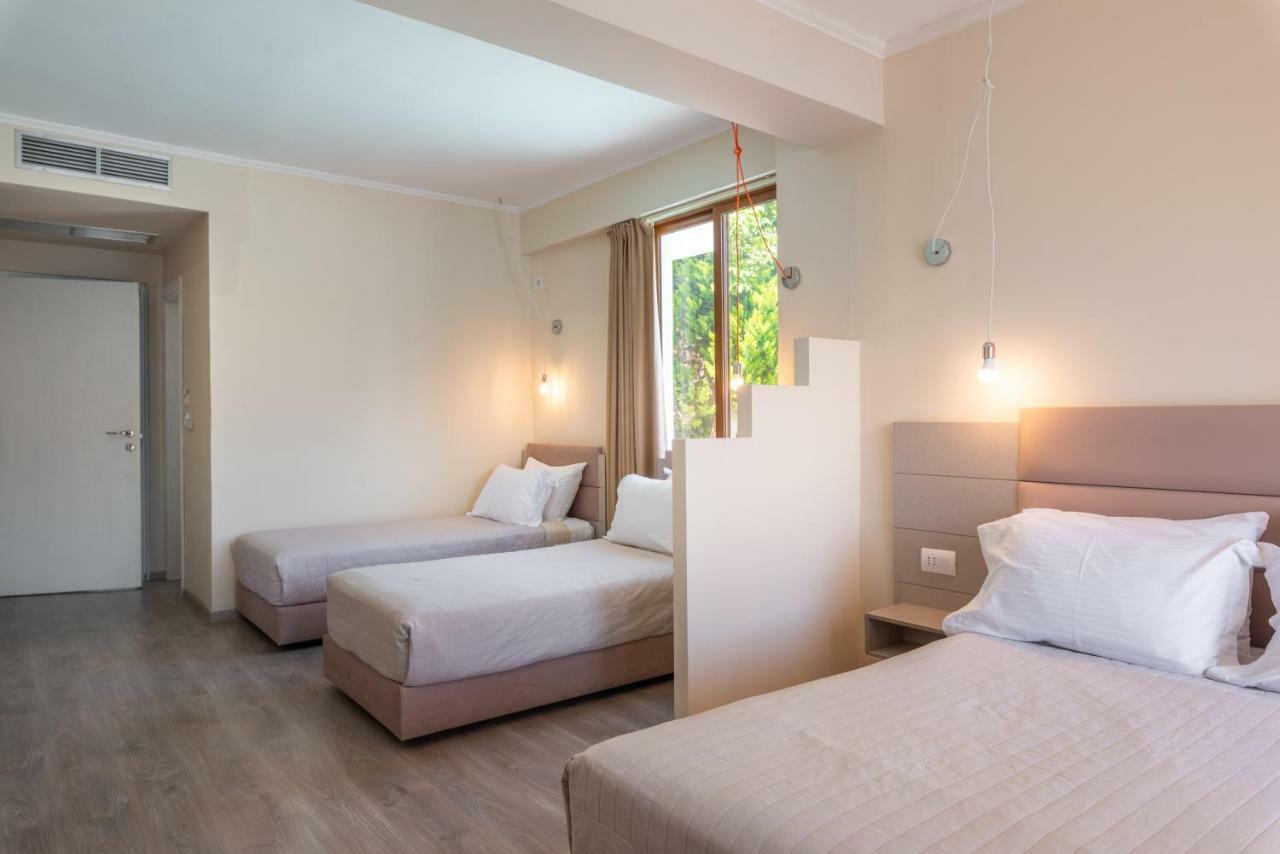 Camera Familiare con Vista Mare