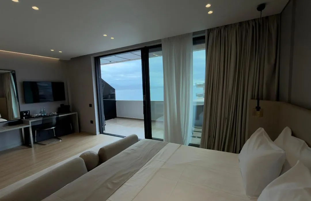 Alyacht Premium Hotel-1