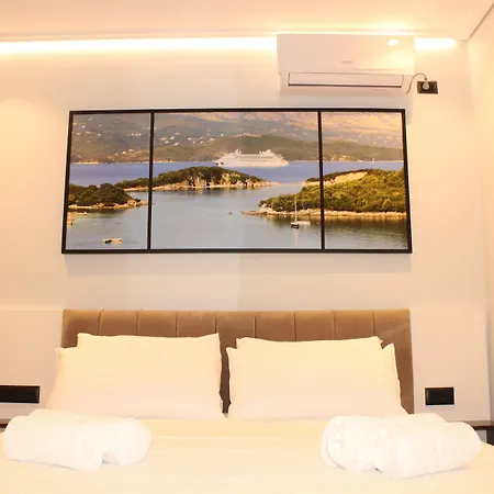 Bebi Hotel And Apartments-2