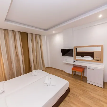 Hotel Saranda Palace-3